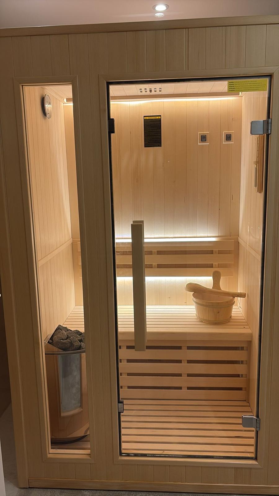 Sauna finlandesa compacta para exterior